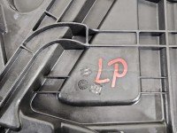 Podnośnik przód lewy Hyundai Elantra VI 15-20 82450-F2000 4d sedan
