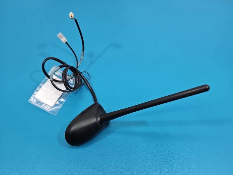 Antena Toyota Auris I 1G3