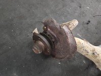 Tylna belka oś tył Audi 80 B4 1.9 tdi