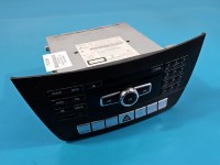 Radio fabryczne Mercedes W204 A2049001813 radioodtwarzacz
