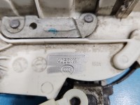 Zamek przód prawy P04589694AB Dodge Journey EUROPA Producent części: Dodge, Europejska, 4PIN