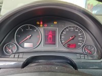 Licznik Audi A4 B6 1.9 tdi 8E0920900K EUROPA