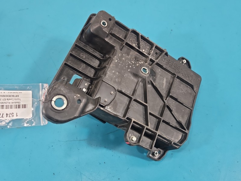 Obudowa akumulatora podstawa Toyota Corolla E21 19- 1.5 12V 74404-02A10