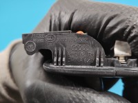 Przesłonka prawa Audi A4 B9 DASZEK osłona przeciwsłoneczna