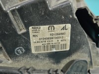 Reflektor prawy lampa przód Fiat Doblo II EUROPA