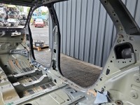 Próg prawy SŁUPEK ŚRODKOWY B Peugeot 5008 II 17-24 HB 5d EVL