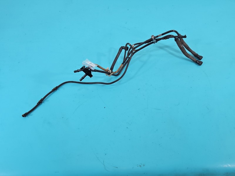 RURKI Przewód paliwowy Jeep Grand Cherokee IV WK2 0445130056 3.0 CRD RURKI Przewód paliwowy Jeep Grand Cherokee IV WK2 0445130056 3.0 CRD