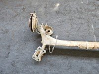 Tylna belka oś tył Peugeot 308 I 1.6 16V