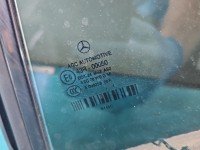 Szyba drzwi tył lewa Mercedes E C207 A207