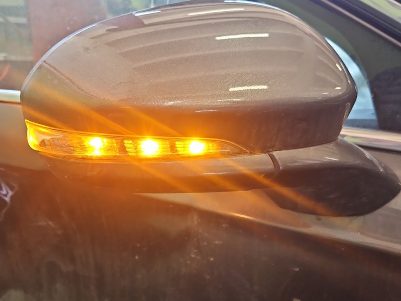 Lusterko prawe Ford Mondeo Mk5 ND EUROPA / LAKIER: ND / 13pin / el składane europa