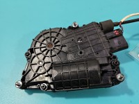 Zamek przód lewy 7185689 BMW F01 EUROPA Producent części: BMW, Z dociągiem , zamek 7pin, dociąg 2pin uszkodzone mocowanie...