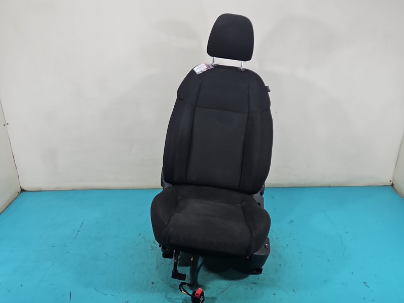 Fotel lewy przód kierowcy Alfa romeo Giulietta 5d EUROPA