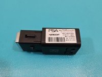 Gniazdo USB Opel Astra VI L 98380610VV