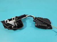 Zamek przód prawy 7185692 BMW F01 EUROPA Producent części: BMW, Z dociągiem zamek 5pin, dociąg 2pin