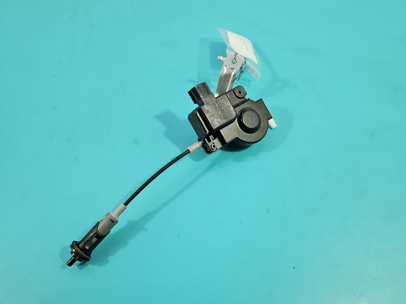 Siłownik klapki wlewu paliwa LEXUS CT 10-22