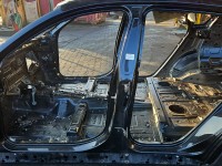 Próg lewy SŁUPEK ŚRODKOWY B BMW X6 E71 HB 5d 475/9