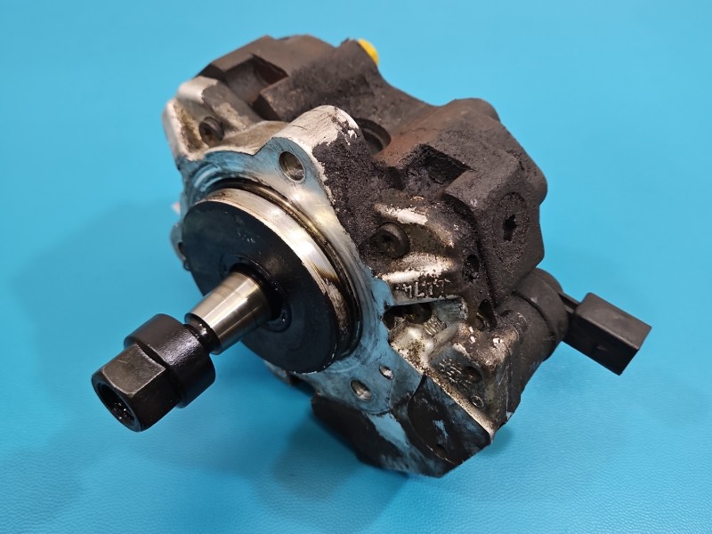 Pompa wtryskowa Bmw X3 e83 2.0d 0445010045, 7788670