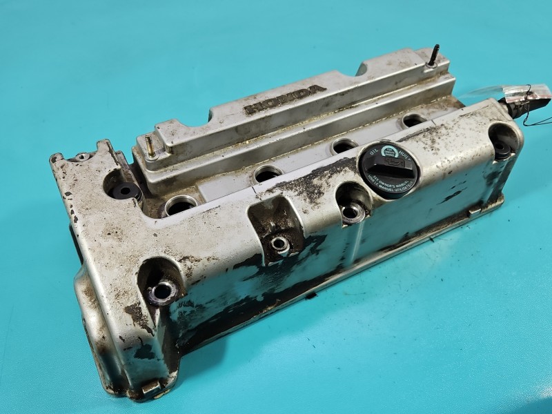 Pokrywa zaworów Honda CR-V II 2.0 16V