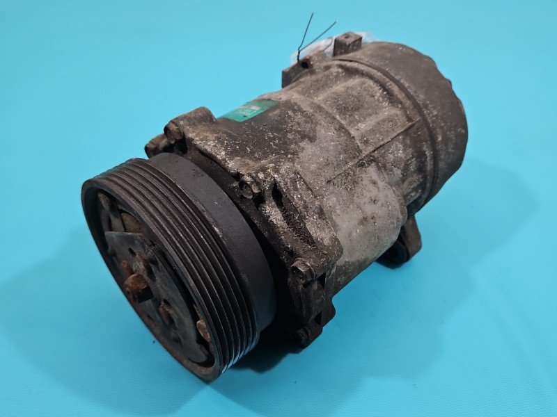 Sprężarka klimatyzacji kompresor Audi A3 8L 1H0820803D