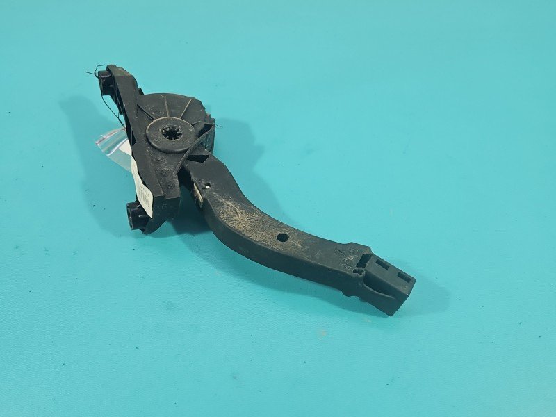 Pedał gazu potencjometr Kia Ceed II 12-18 32700-A6100 1.6 crdi (D4FB)