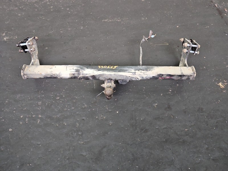 Hak holowniczy Mercedes Vito W639