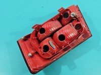 Lampa tył lewa Producent części: Audi, 04-08 sedan BEZ LISTWY ŻARÓWKOWEJ ZAMIENNIK Audi A6 C6 sedan EUROPA