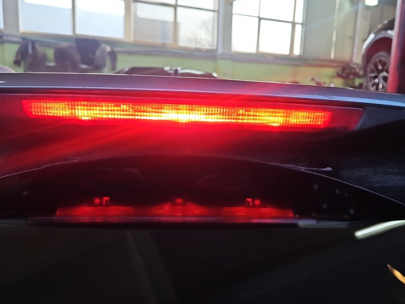 TRZECIE ŚWIATŁO STOP STOPU Ford Focus Mk4 kombi