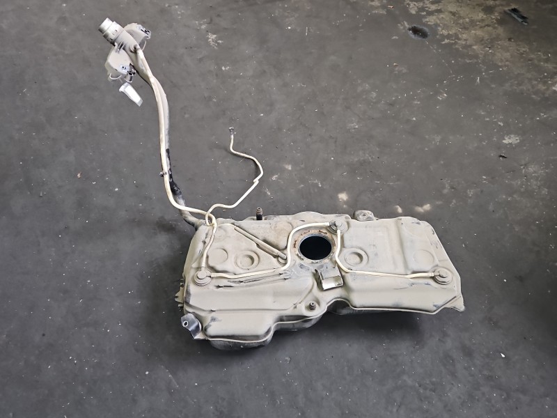 Zbiornik paliwa bak Vw Tiguan II 16- 1.5 TSI