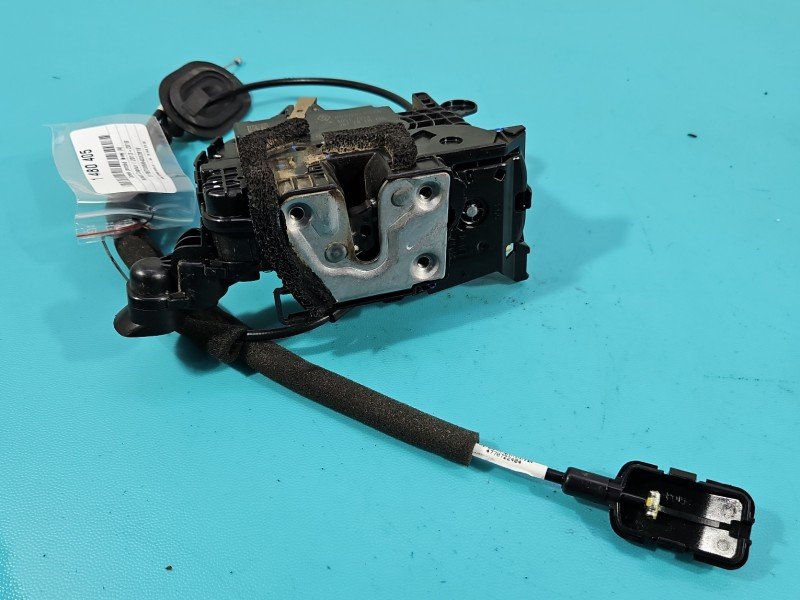 Zamek przód lewy 805031332R Renault Captur I EUROPA 4pin