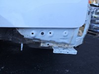 Błotnik tył lewy Kia Stinger ćwiartka SNOW WHITE PEARL