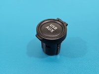 Gniazdo USB Suzuki Swift Mk8