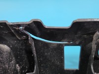 Osłona ZAŚLEPKA PLASTIK Pas przedniego,pękniecie Ford Transit Courier 14-23