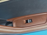 Tapicerka drzwi przód prawa boczek Audi A4 B9 8W0867134