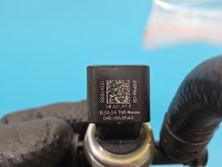 Czujnik ciśnienia paliwa Skoda Superb IV 04B906054G regulator