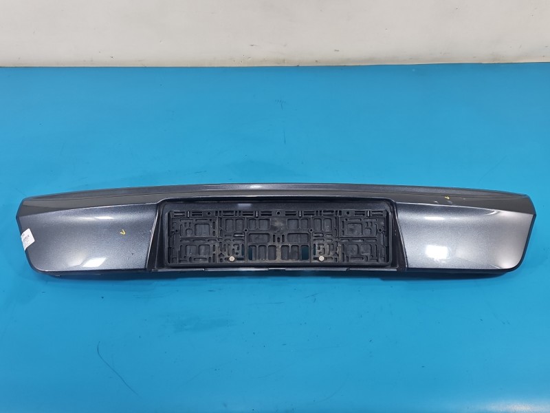 Zderzak tył Toyota Auris II 1G6 HB