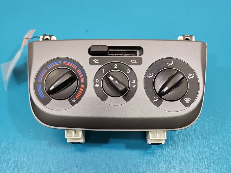 Konsola panel nawiewu Fiat Linea