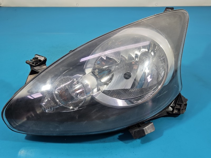 Reflektor lewy lampa przód Toyota Aygo I 05-14 EUROPA 81170-0H011, 89532105
