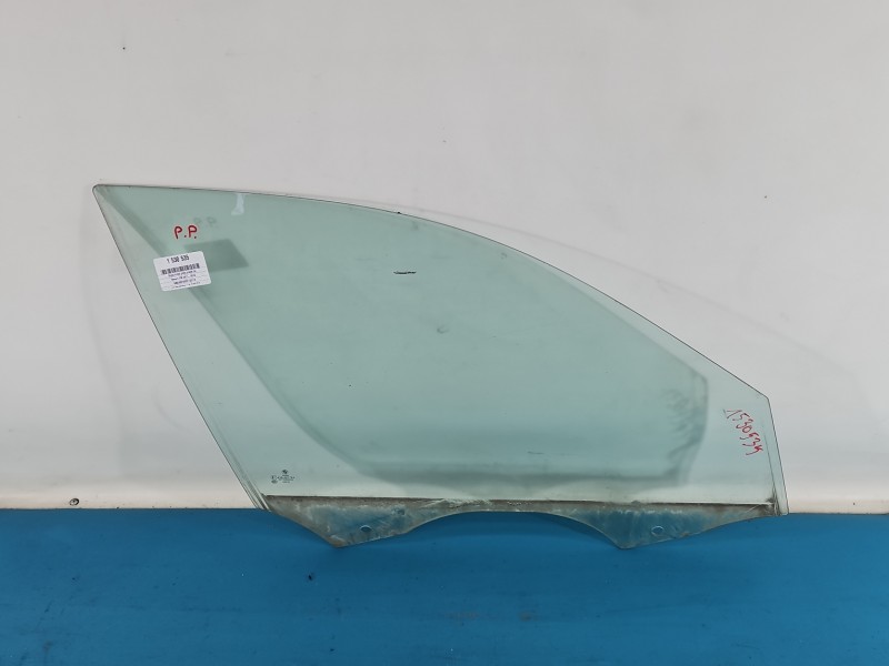 Szyba drzwi przód prawa pasażera bmw F30 Producent części: BMW, KOMBI 11-15 kombi