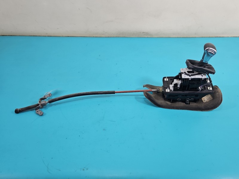 DŹWIGNIA LEWAREK WYBIERAK LINKI AUDI Q5 08- 3.0 tfsi (CTU)