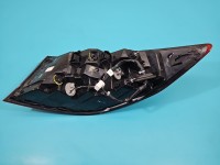 Lampa tył lewa Hyundai, Z BŁOTNIKA oberwane dwa uchwyty Hyundai Elantra VI 15-20 sedan