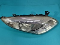 Reflektor prawy lampa przód Renault Megane III EUROPA 260100017R