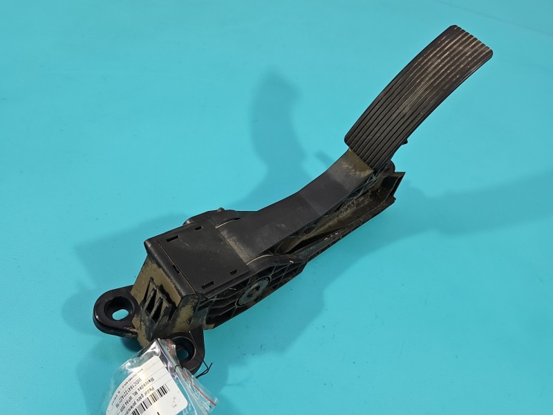 Pedał gazu potencjometr Mercedes ML W164 A1643000004 3.0 CDI V6