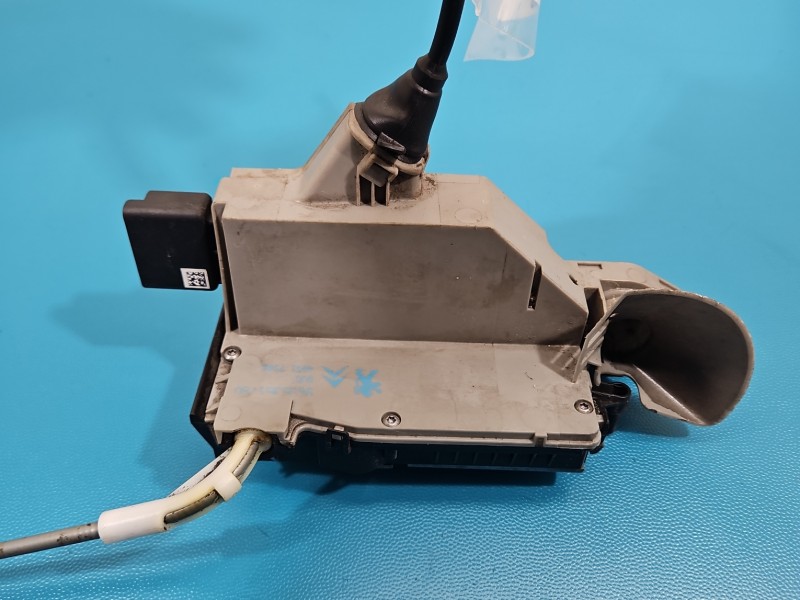 Zamek przód lewy Citroen DS4 11-15 EUROPA 6pin
