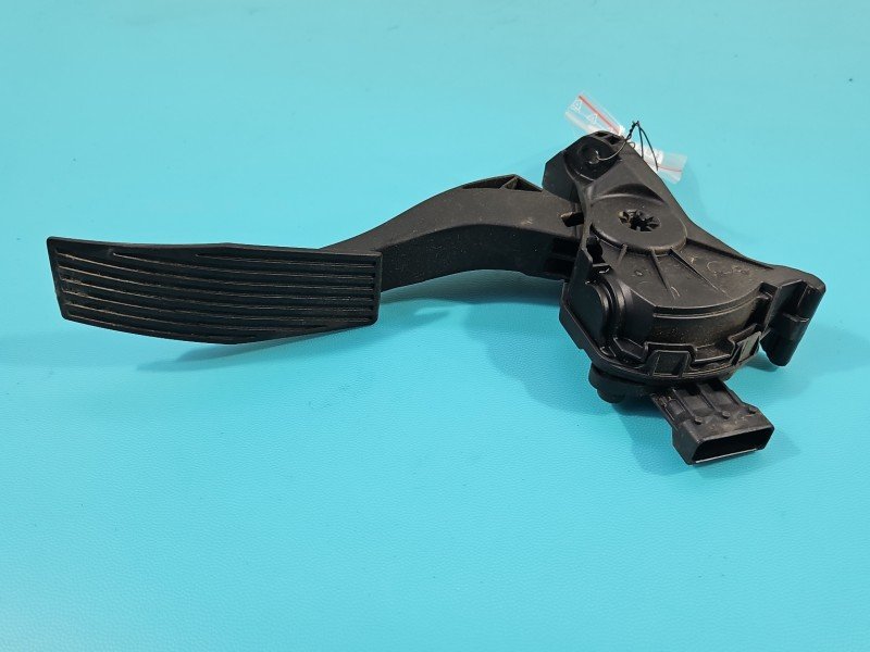 Pedał gazu potencjometr Opel Insignia A 13237352, 6PV009765-00 2.0 cdti Pedał gazu potencjometr Opel Insignia A 13237352, 6PV009765-00 2.0 cdti
