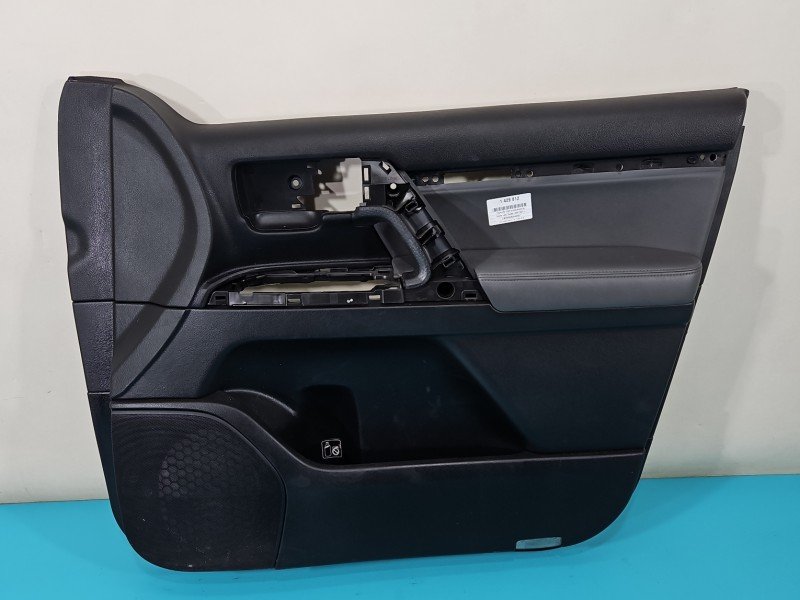 Tapicerka drzwi przód prawa boczek Toyota Land Cruiser J200 07-