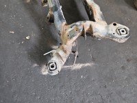 Tylna belka oś tył Bmw e90 2.0d