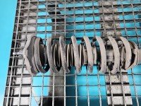 Sprężyna przód przednia Mercedes W213 2.0 CDI