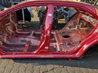 Próg lewy SŁUPEK ŚRODKOWY B Toyota Corolla E16 E18 13- sedan 4d 3T3