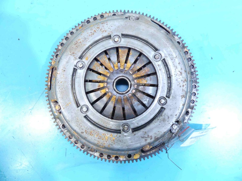 Sprzęgło Audi A3 8P 1.6 wiel 3082001168, 036105273A