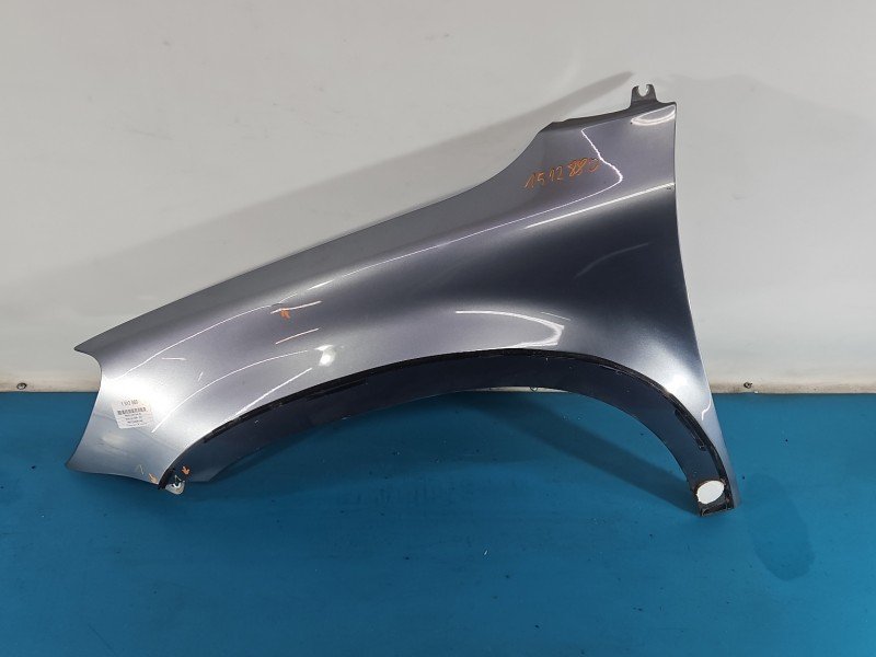 Błotnik przód lewy Skoda Yeti szary LF8L